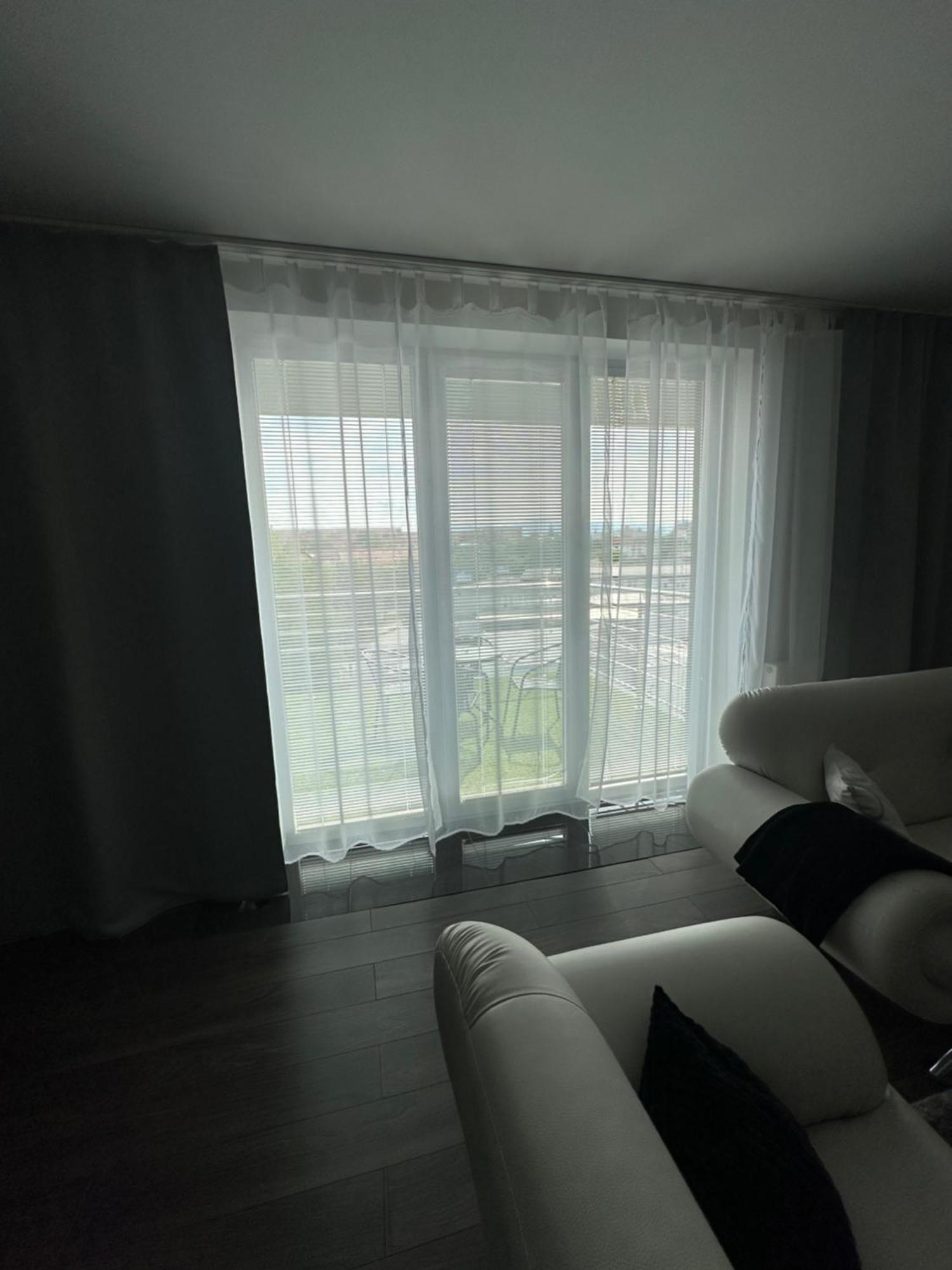 Panorama Apartments Eperjes Kültér fotó