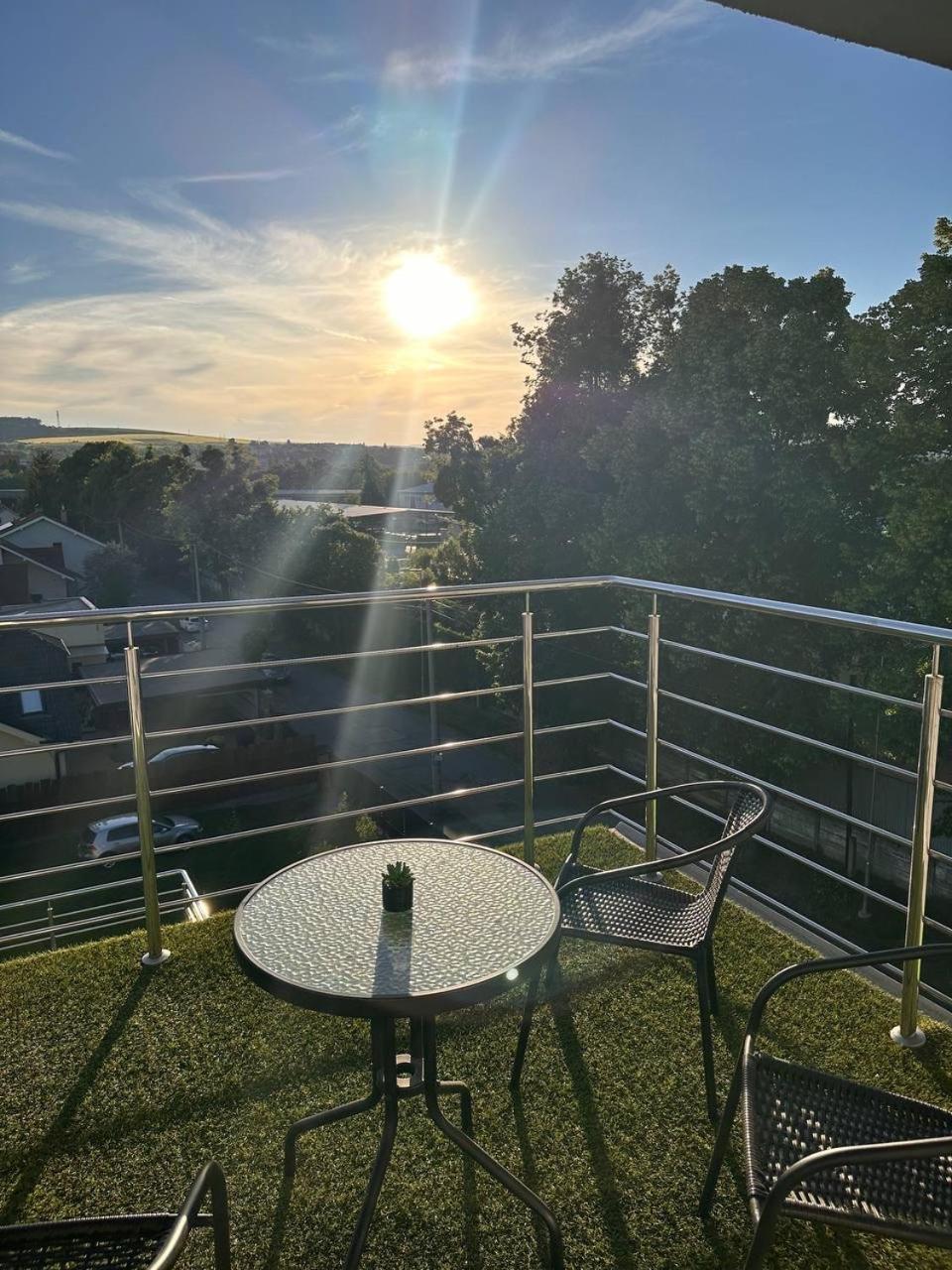 Panorama Apartments Eperjes Kültér fotó